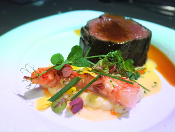 【Fine Dining推介】香港君悅酒店全球首演魔術3D投影餐桌劇場  牛柳配龍蝦、香滑鵝肝、南瓜魚子醬