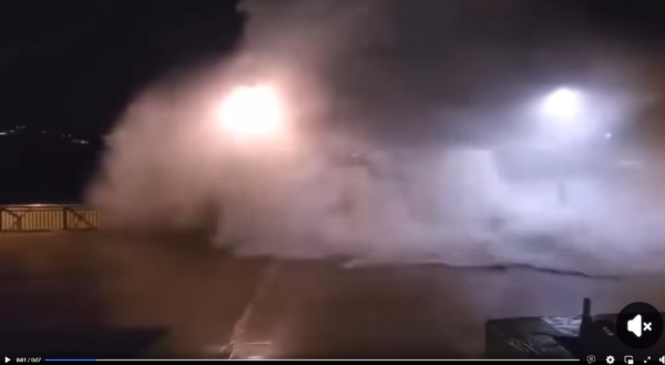 打風｜車主創意迎戰九號風球 電動車加裝一物 網民熱議會變玩碰碰車？