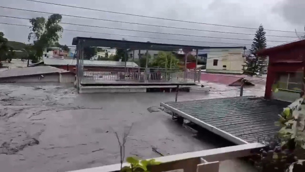 颱風樺加沙|台灣花蓮縣水災至少14人死多人失蹤 洪水淹鎮沖斷驚險畫面曝光