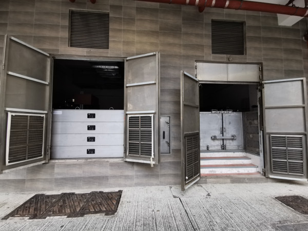 颱風樺加沙吹襲，澳門內港水位高度錄得逾1.3米。