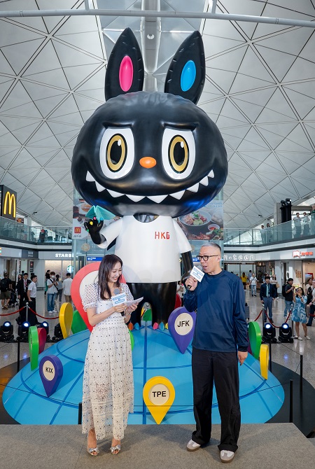 THE MONSTERS亮相香港國際機場 7米高巨型打卡位 設限量LABUBU手辦 