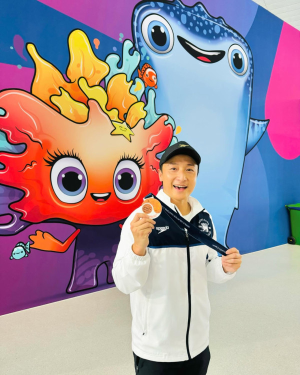 方力申陪愛妻做產檢BB超聲波照曝光 參觀豪華產房因一件事反問醫護：無爸爸㗎？