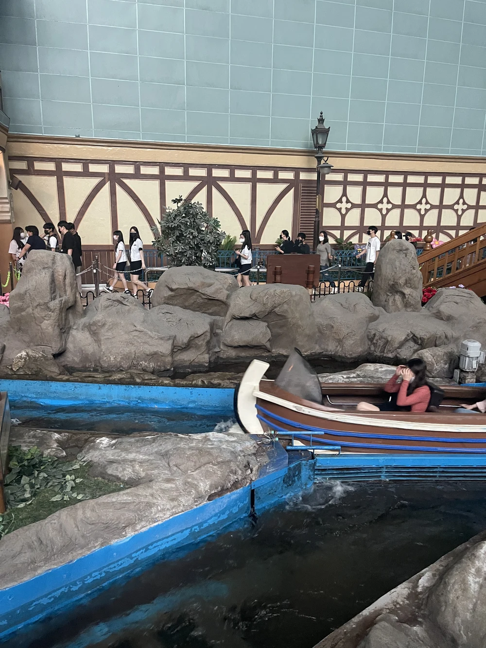 激流勇進 Flume Ride。圖片來源：Klook