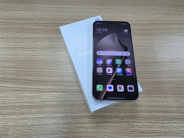 小米 15T Pro 開箱實測  Leica 5倍遠攝+5,500mAh 大電性價比高