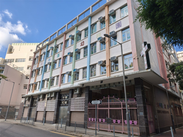 小米 15T Pro 開箱實測  Leica 5倍遠攝+5,500mAh 大電性價比高