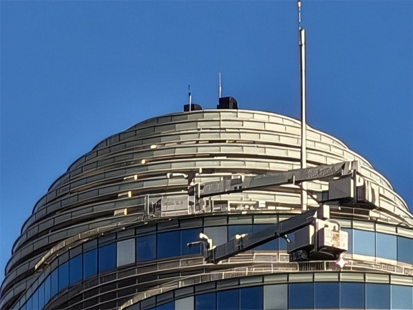 小米 15T Pro 開箱實測  Leica 5倍遠攝+5,500mAh 大電性價比高