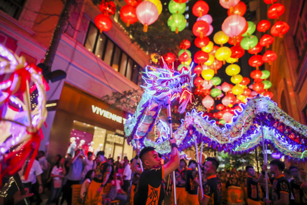 中秋節2025｜7大中秋節活動！大坑/南區/灣仔舞火龍 各區燈會打卡好去處 附活動詳情