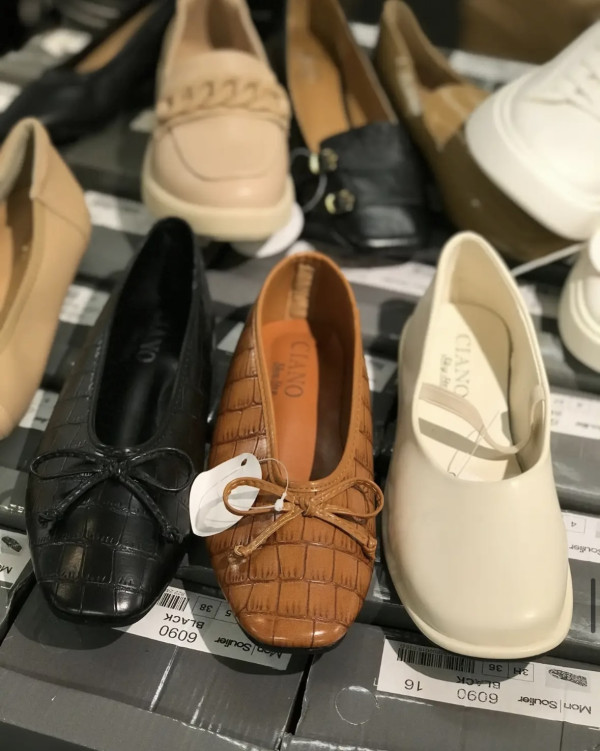 銅鑼灣時代廣場運動服飾開倉低至4折！diadora運動鞋$200 防曬衣/泳衣/bratop$46起！Champion/blueplace/JACK&JONES