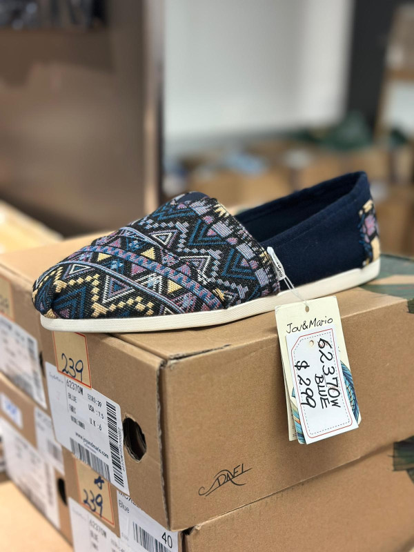 銅鑼灣時代廣場運動服飾開倉低至4折！diadora運動鞋$200 防曬衣/泳衣/bratop$46起！Champion/blueplace/JACK&JONES