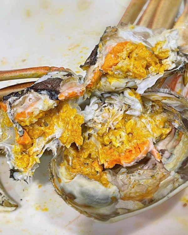 食神韜韜推介大閘蟹 限時優惠$11隻!爆膏江蘇蟹乸蟹公$99三隻+包大閘蟹紫蘇葉
