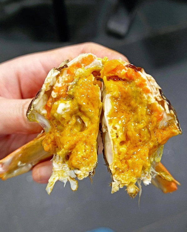 食神韜韜推介大閘蟹 限時優惠$11隻!爆膏江蘇蟹乸蟹公$99三隻+包大閘蟹紫蘇葉