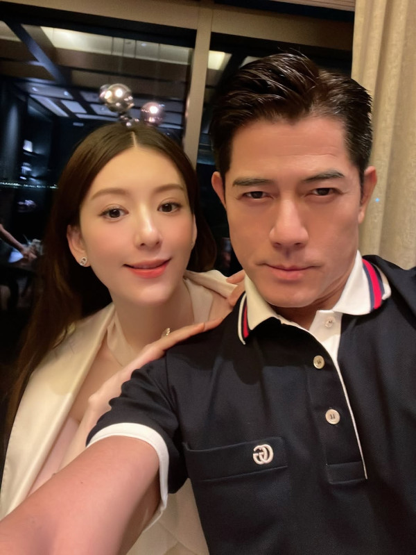 方媛臨盆在即依然肥肚不肥身（圖片來源：IG@mokafy）