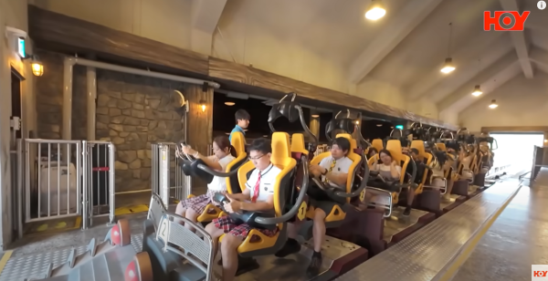 【臥底旅行團5.0】玩盡韓國浦項釜山唔使00！妹頭阿正校裙上陣影韓式證件相 