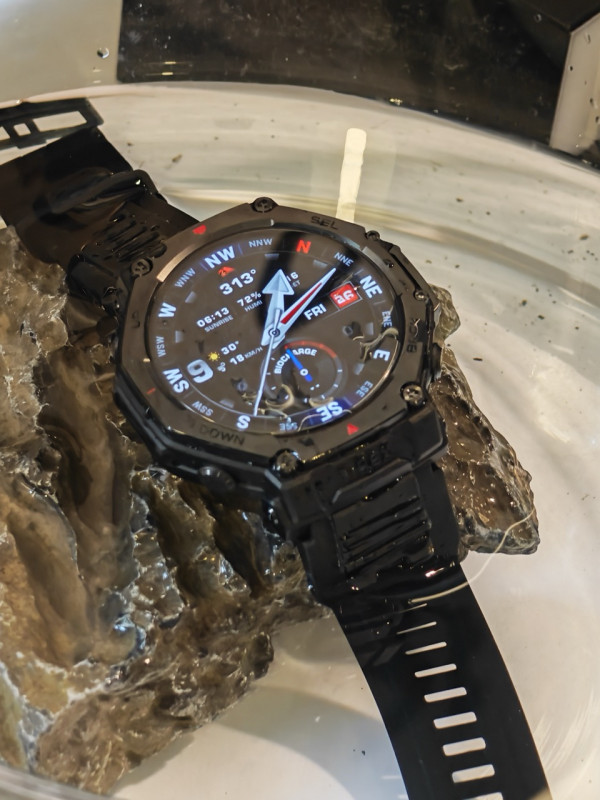 新品登場｜Amazfit T-Rex 3 Pro鈦合金錶身配智能路線規劃 戶外活動愛好者夢幻裝備