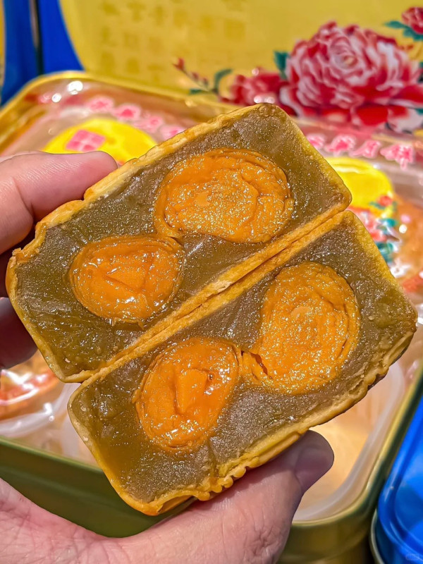榮華聯乘京東免費派月餅 一連5日快閃街頭／附派發時間表！