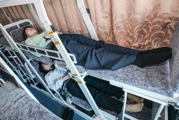 沖繩那霸機場首家膠囊酒店開幕！「頭等艙」享受可淋浴過夜休息0起 