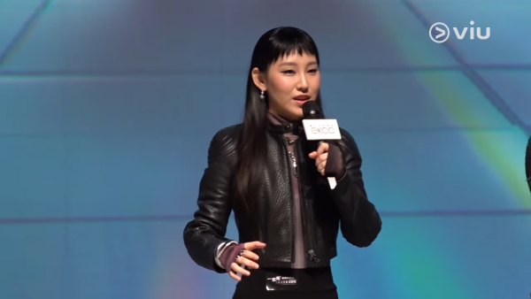 炎明熹新髮型亮相狀態大勇！離巢後首度公開現身 一提TVB即場激動爆喊