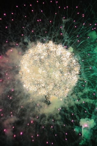 秋天都有花火大會！2025日本花火大會秋季時間表 附入場注意事項&打卡貼士 