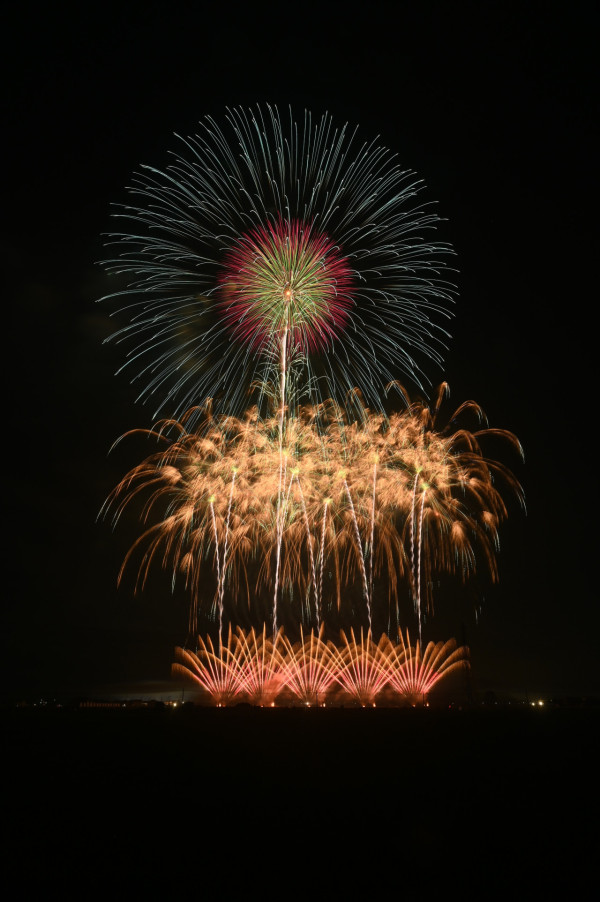 秋天都有花火大會！2025日本花火大會秋季時間表 附入場注意事項&打卡貼士 