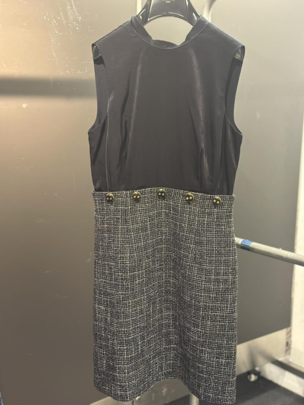 銅鑼灣時代廣場名牌開倉低至1折！$100起入手連卡佛女裝/羽絨大褸/飾物絲巾