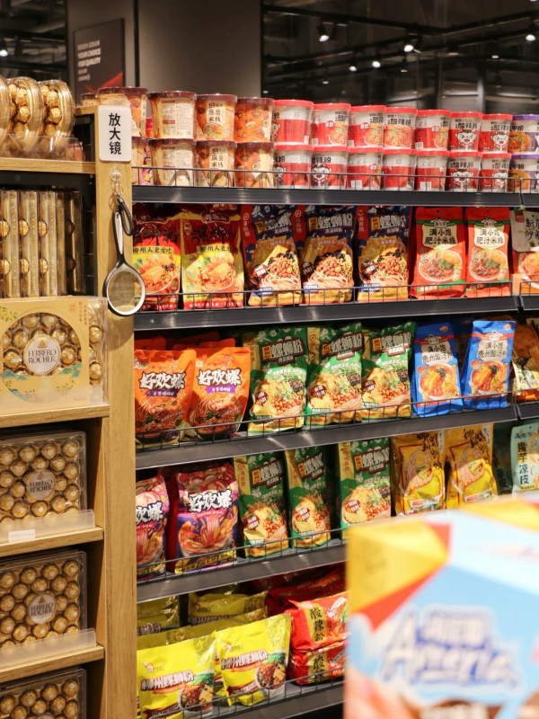 深圳iN城市廣場｜地鐵站直達！逾百人氣品牌進駐！設戶外動感公園/夜市酒吧街/30+美食餐廳 