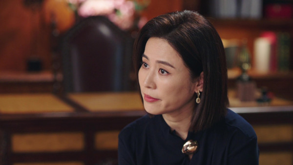 巨塔之后｜首播第一集宣萱換足7個造型自帶氣場 劉佩玥吳若希成熟貴婦行路帶風