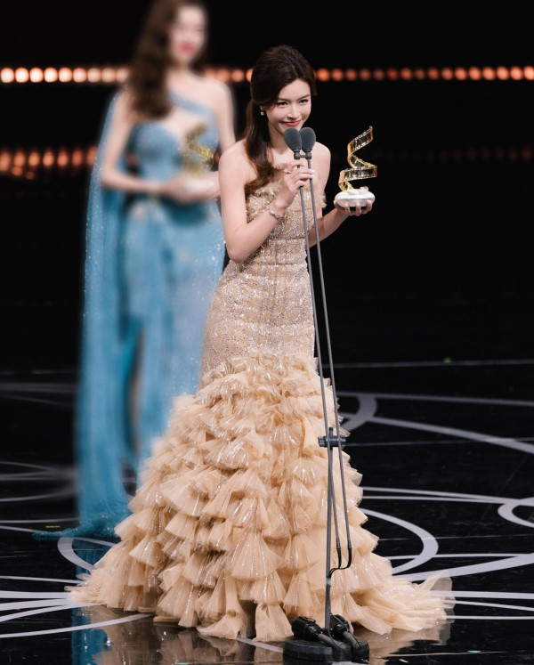 Janice Man文詠珊IG突晒BB腳仔相報喜 結婚6年秘密生B榮升媽媽？