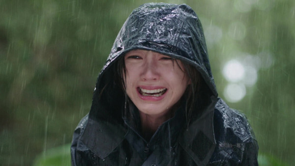 巨塔之后｜劉佩玥冒雨認屍戲撕心裂肺感染力強 吳若希好演技獲激讚脫胎換骨