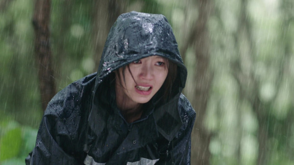 巨塔之后｜劉佩玥冒雨認屍戲撕心裂肺感染力強 吳若希好演技獲激讚脫胎換骨