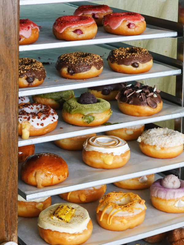 曼谷超人氣Drop by Dough香港開店 必試咸蛋黃吉士＋開心果＋抹茶紅豆味