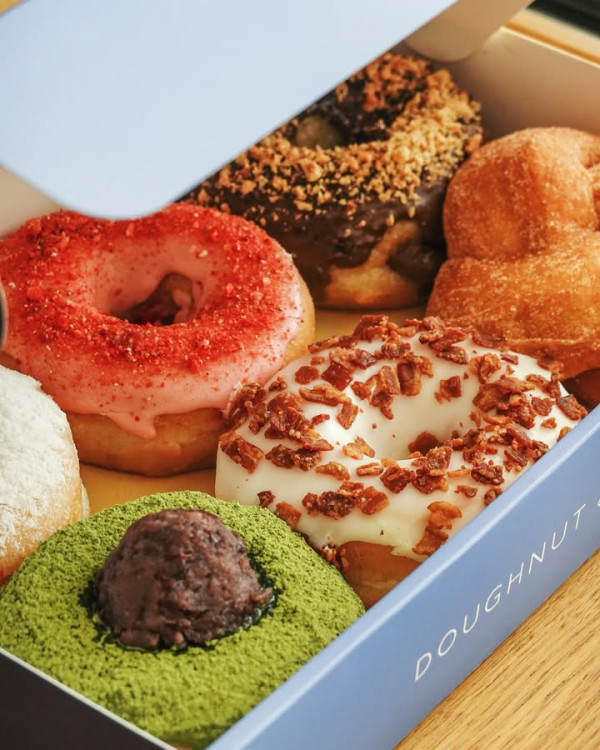 曼谷超人氣Drop by Dough香港開店 必試咸蛋黃吉士＋開心果＋抹茶紅豆味