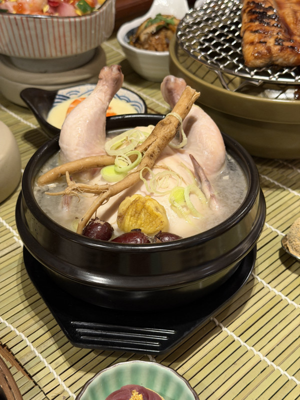 香港嘉里酒店全新韓日風味自助晚餐 烤頂級韓牛／韓式五花腩／人參雞湯