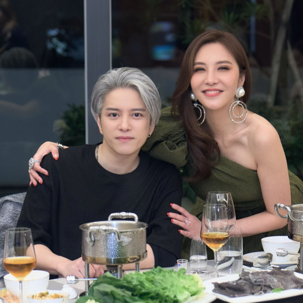 陳懿德羅天宇激罕合體拍拖出席生日P 破戒同框合照一親暱舉動坐實緋聞情