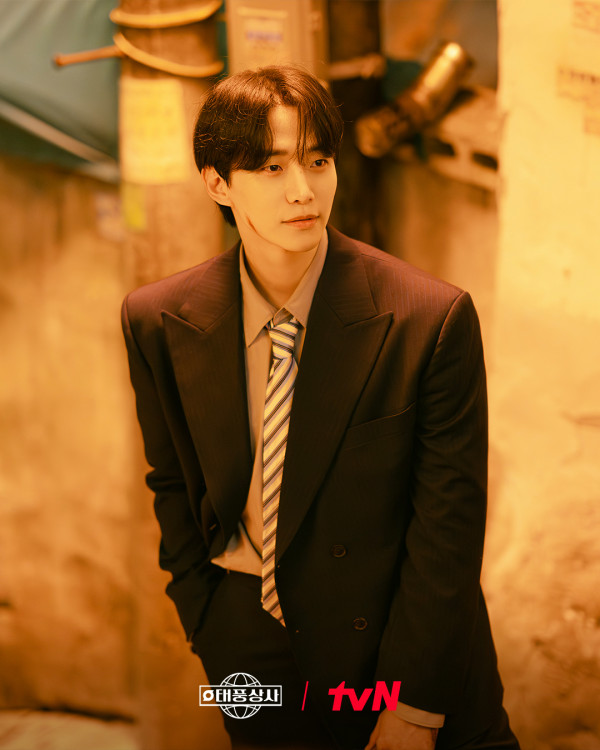 韓劇颱風商社線上看（圖片來源：IG@tvn_drama）
