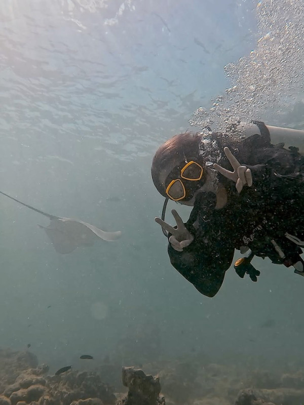 姜濤放假旅行潛水放鬆身心！罕甫半裸照大曬減肥成果 