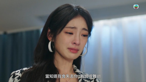 巨塔之后｜陳楨怡1分鐘「忍淚拔喉戲」晒躍進演技 表情極度痛心真感情打動網民