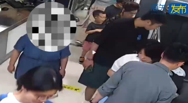 女子奇招走私嚇窐網民！太可疑遭羅湖海關截查！驚揭用1招藏674克足金...