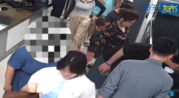 女子奇招走私嚇窐網民！太可疑遭羅湖海關截查！驚揭用1招藏674克足金...