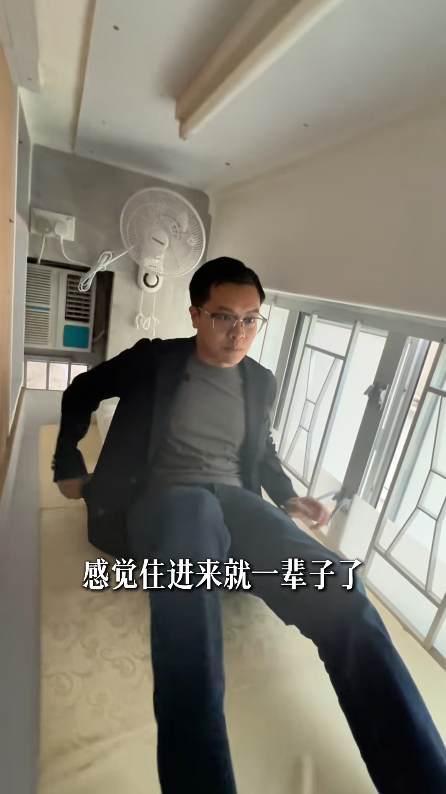 開箱月租$2000「九龍城寨風」單位！奪命斜樓梯+棺材床位！網民極震驚：倒貼都唔住