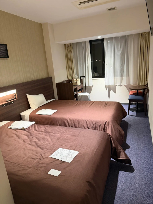 內地32歲男國慶打完邊爐食燒烤 突然腹痛不止 送院抽出「牛奶血」險死 