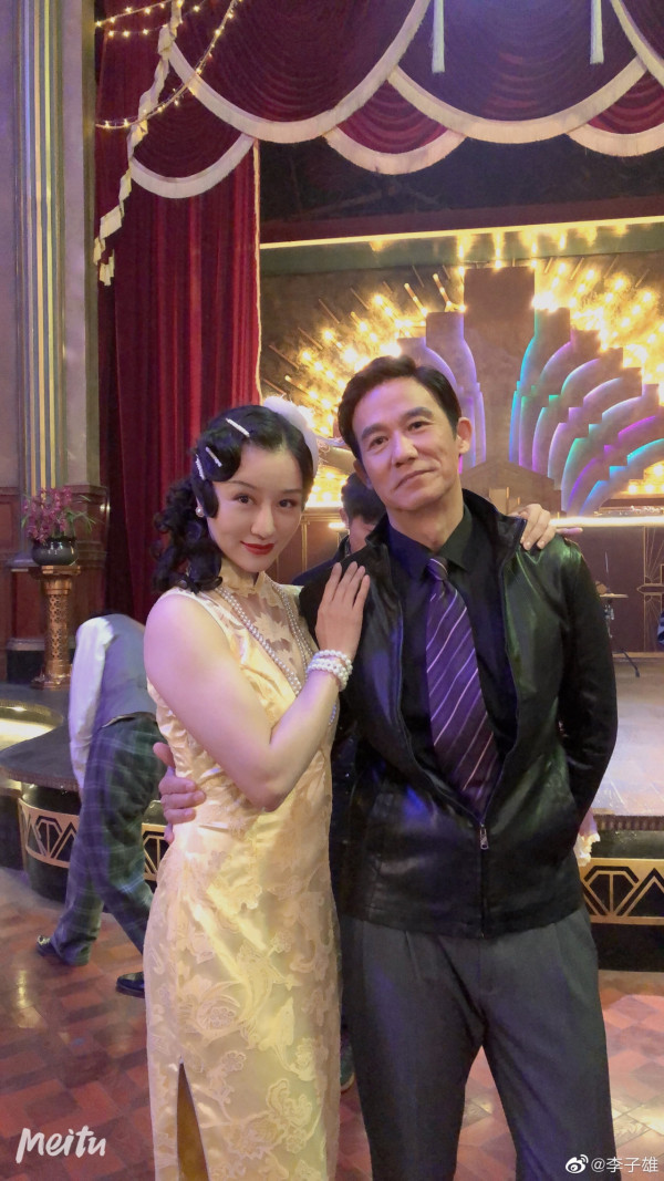 李子雄細20年嬌妻靚樣超搶鏡！美貌撞樣朱茵驚艷網民︰靚過明星