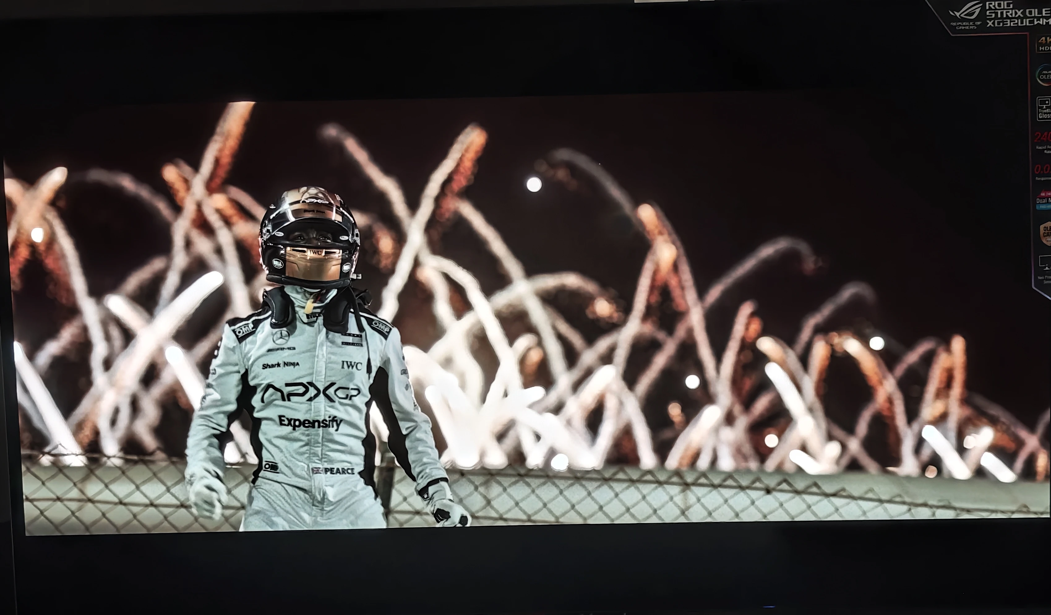 ASUS ROG Strix OLED XG32UCWMG 評測！Dual Mode 雙模式‧一鍵切換！