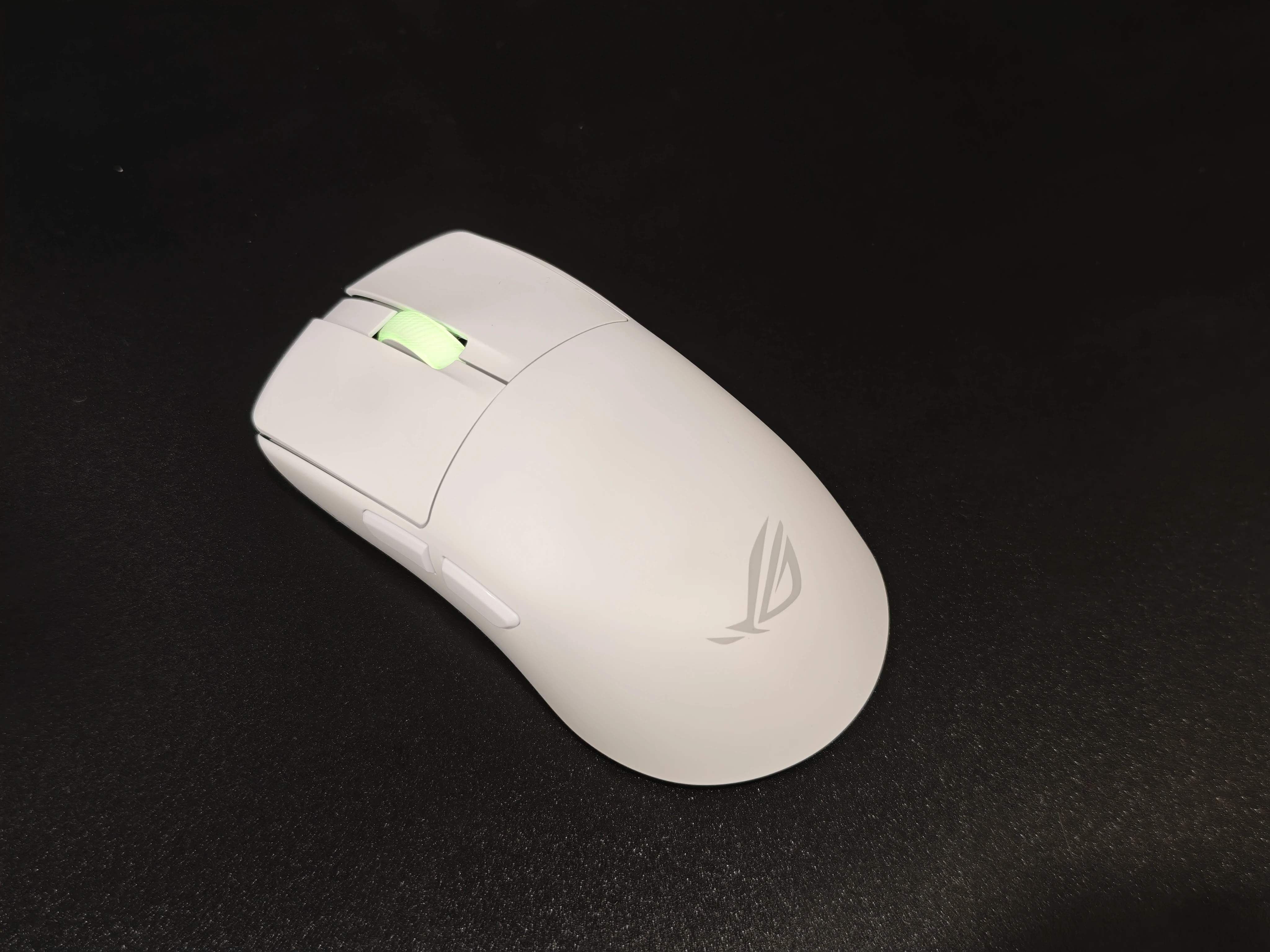 ASUS ROG Strix OLED XG32UCWMG 評測！Dual Mode 雙模式‧一鍵切換！