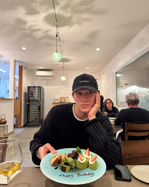 陳奕迅女兒陳康堤IG宣布與混血男友分手!月頭生日曾高調慶生放閃