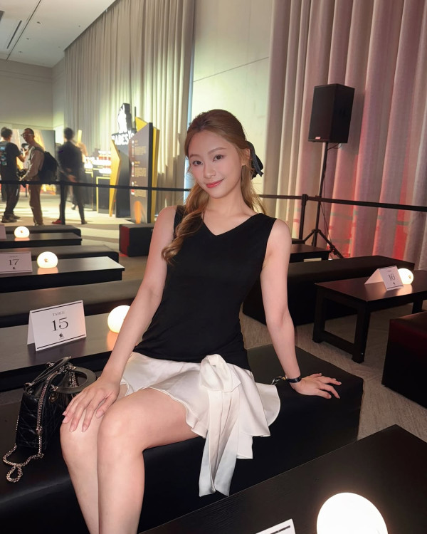 葉蒨文被網民轟單親背景前言不對後語 IG留言駁火5字親自反擊講大話質疑