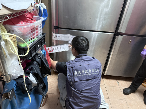 台灣爆食安風波!「黑心豬腸」流入市面 西門町名店阿宗麵線「中招」