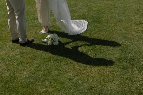 胡定欣無預警宣布結婚曬紐西蘭婚照！醫生老公身份曝光 曾加入無國界醫生 