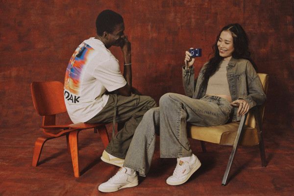 Kodak 不止出菲林 聯手Reebok推出「Kodak Walk」復古波鞋