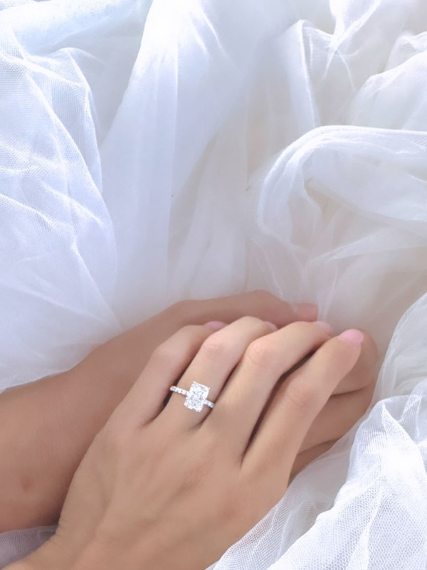 《法言人》Tony仔中秋宣布與拍拖8年女友結婚！深圳大鵬影唯美婚照曬巨鑽 