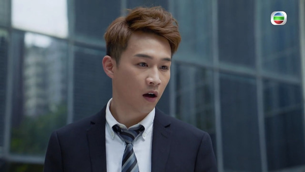 《法言人》Tony仔中秋宣布與拍拖8年女友結婚！深圳大鵬影唯美婚照曬巨鑽 